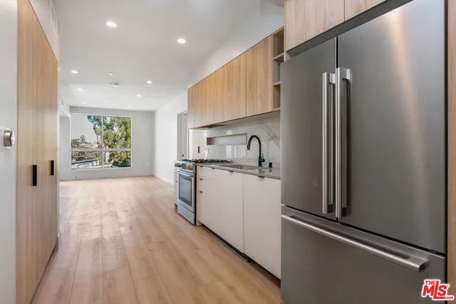 $4,795 | 12431 Rochester Avenue, Unit 311, Los Angeles, CA 90025