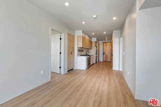 $4,795 | 12431 Rochester Avenue, Unit 311, Los Angeles, CA 90025