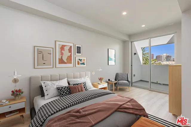 $4,795 | 12431 Rochester Avenue, Unit 311, Los Angeles, CA 90025