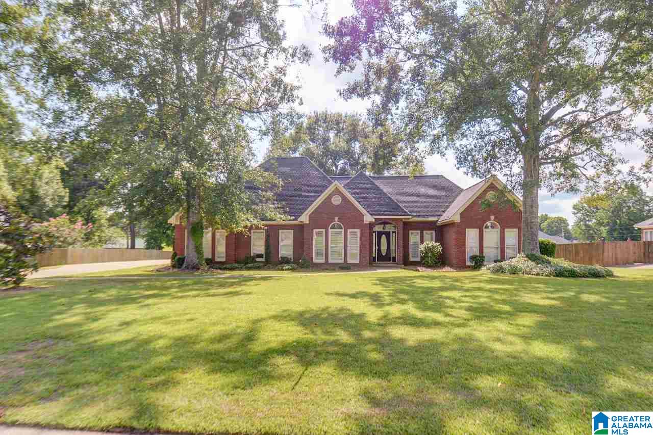 809 Ola Street Clanton, AL 35045 - Photo 1 of 48