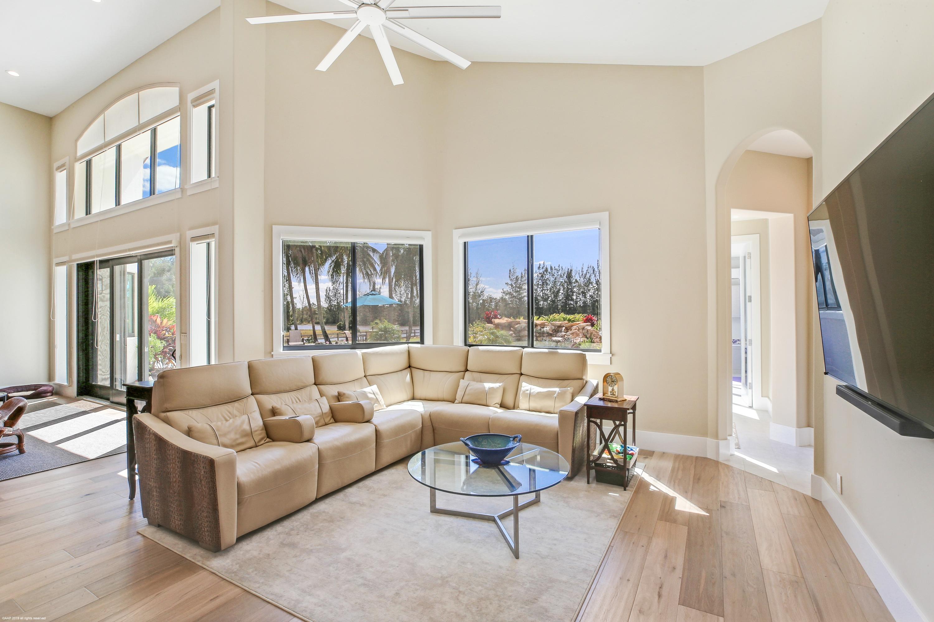 6449 Duckweed Road Lake Worth, FL 33449 - Photo 17 of 49 Family room