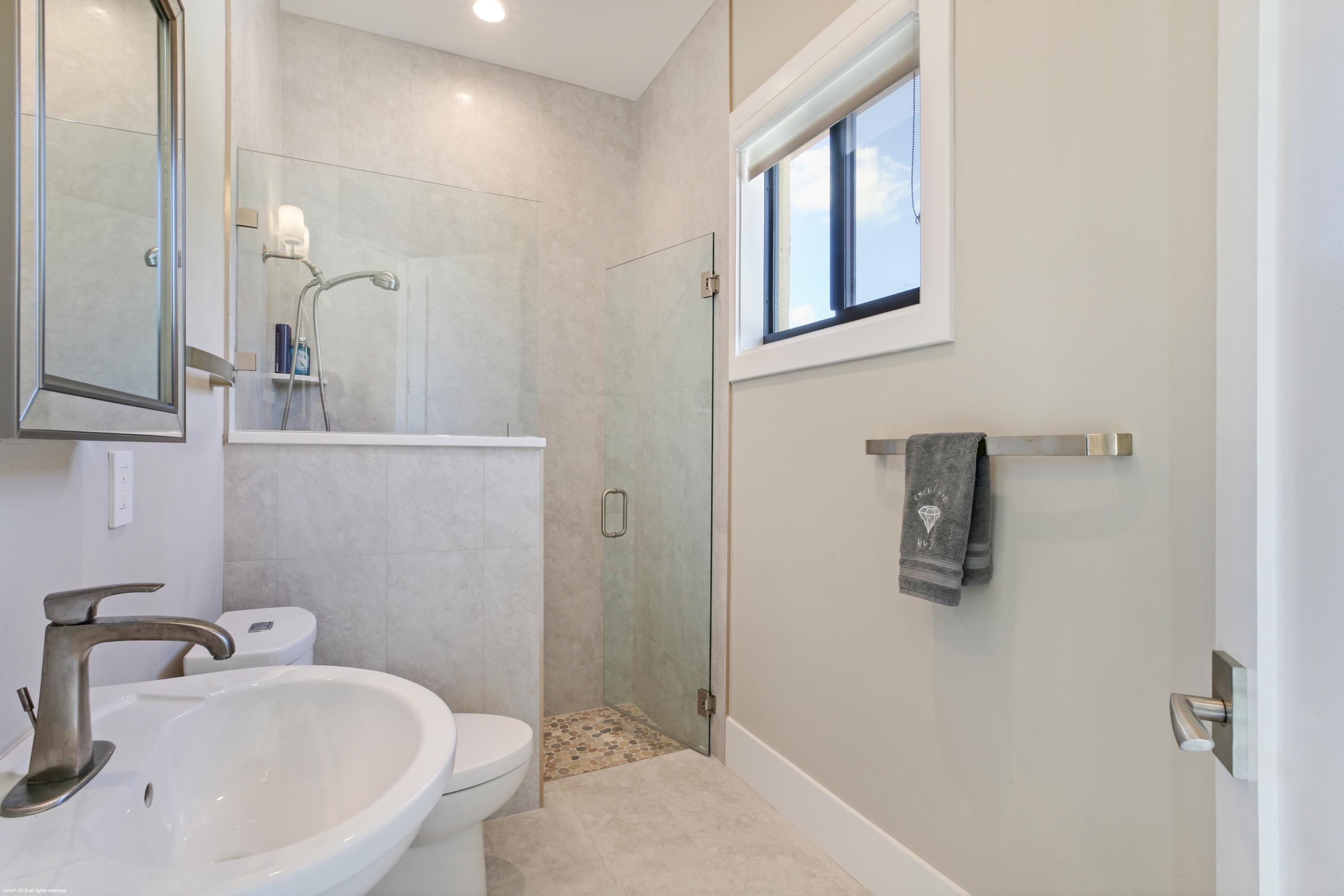 6449 Duckweed Road Lake Worth, FL 33449 - Photo 26 of 49 Guest / Cabana Bathroom