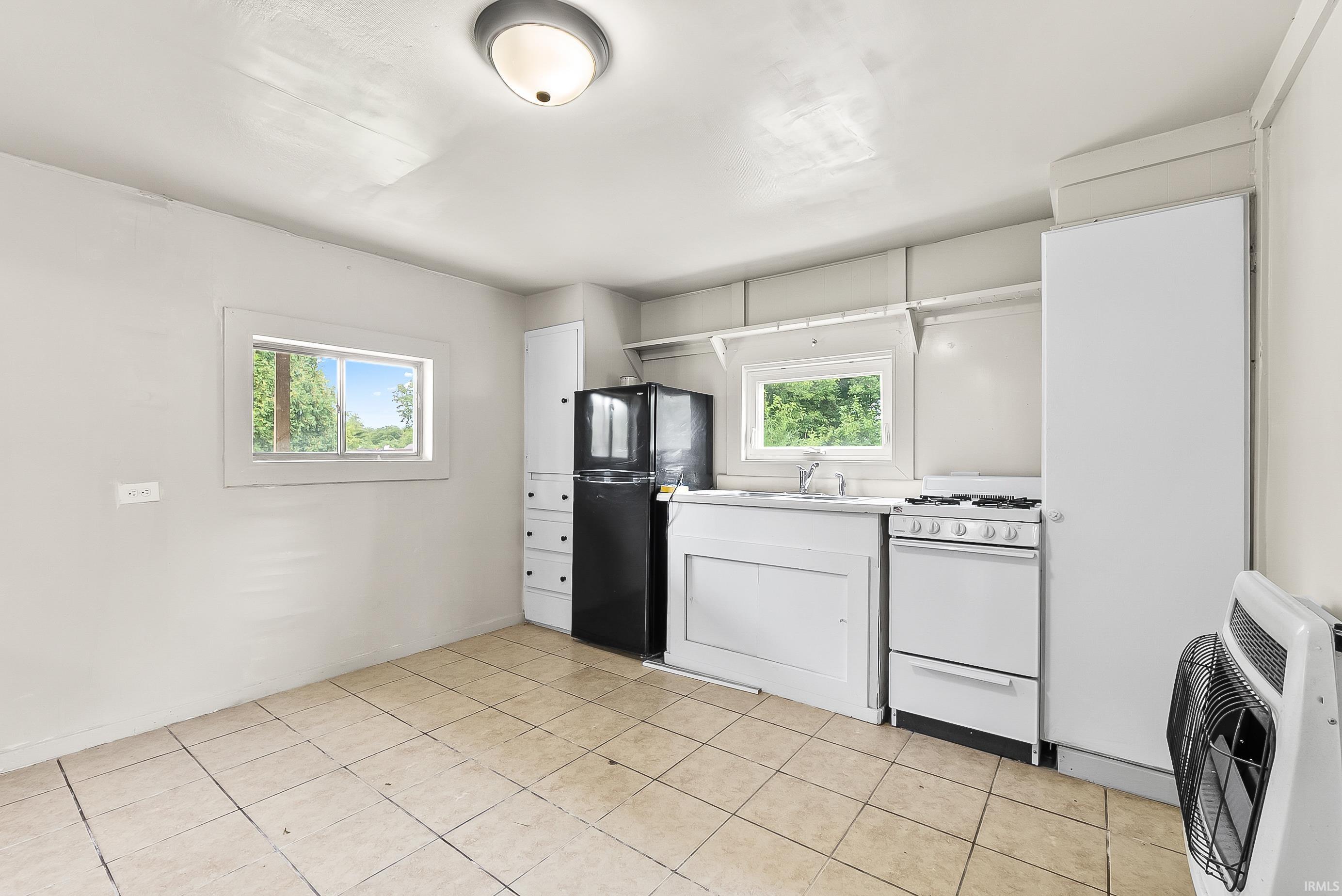6631 Goings Road Fort Wayne, IN 46818 - Photo 6 of 23 Gallery Image 6