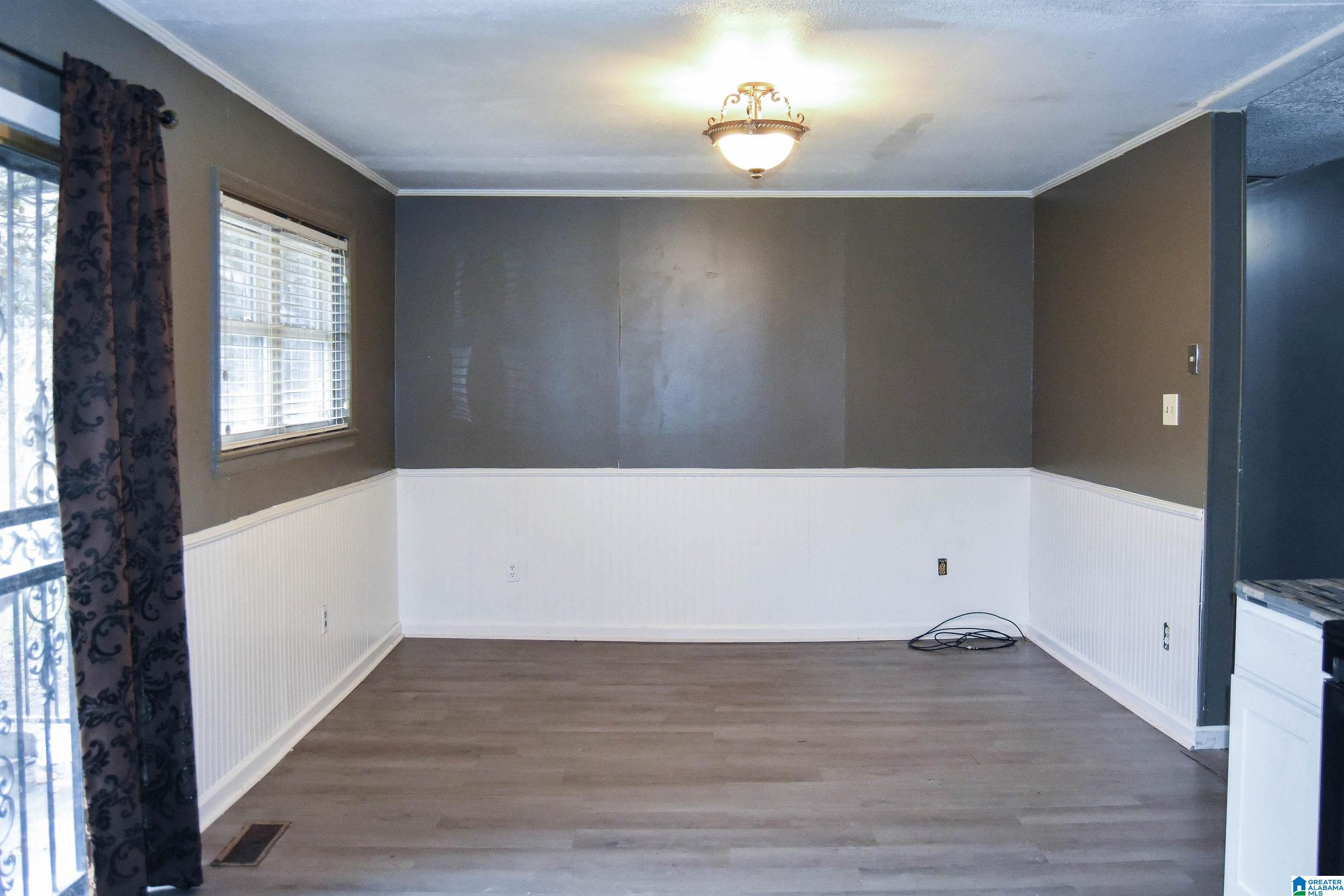 932 Parker Street Anniston, AL 36201 - Photo 11 of 37