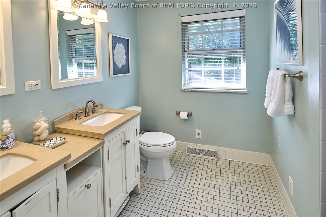 909 Chestnut Road Charleston, WV 25314 - Photo 31 of 49 Gallery Image 31