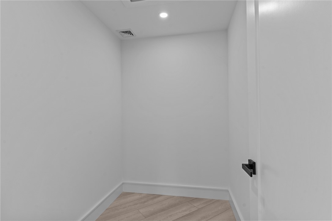 45 Bellevue Avenue Westerly, RI 02891 - Photo 36 of 50