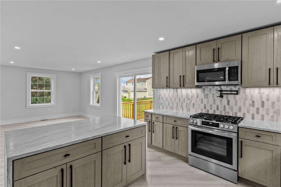 45 Bellevue Avenue Westerly, RI 02891 - Photo 9 of 50