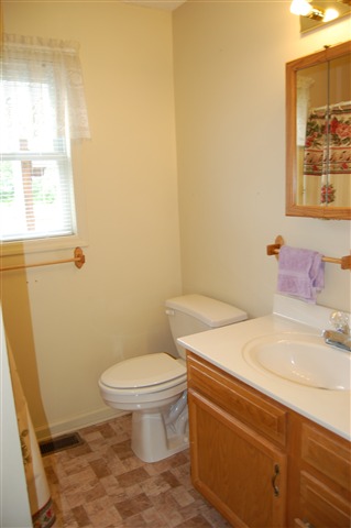 1295 Macedonia Road Gaffney, SC 29341 - Photo 19 of 25