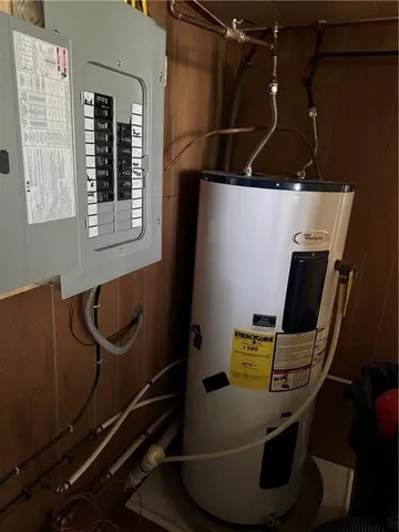 a view of workspace with mirror