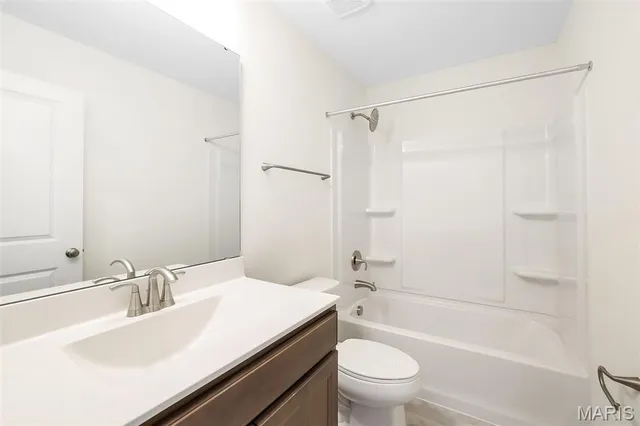 $369,000 | 16787 River Stone Drive, Florissant, MO 63031