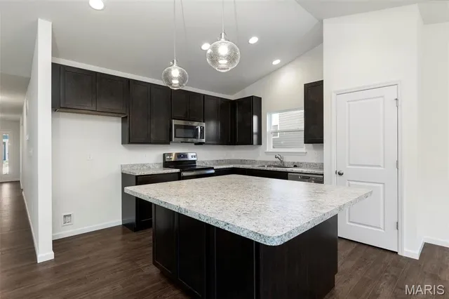 $390,870 | 16787 River Stone Drive, Florissant, MO 63031