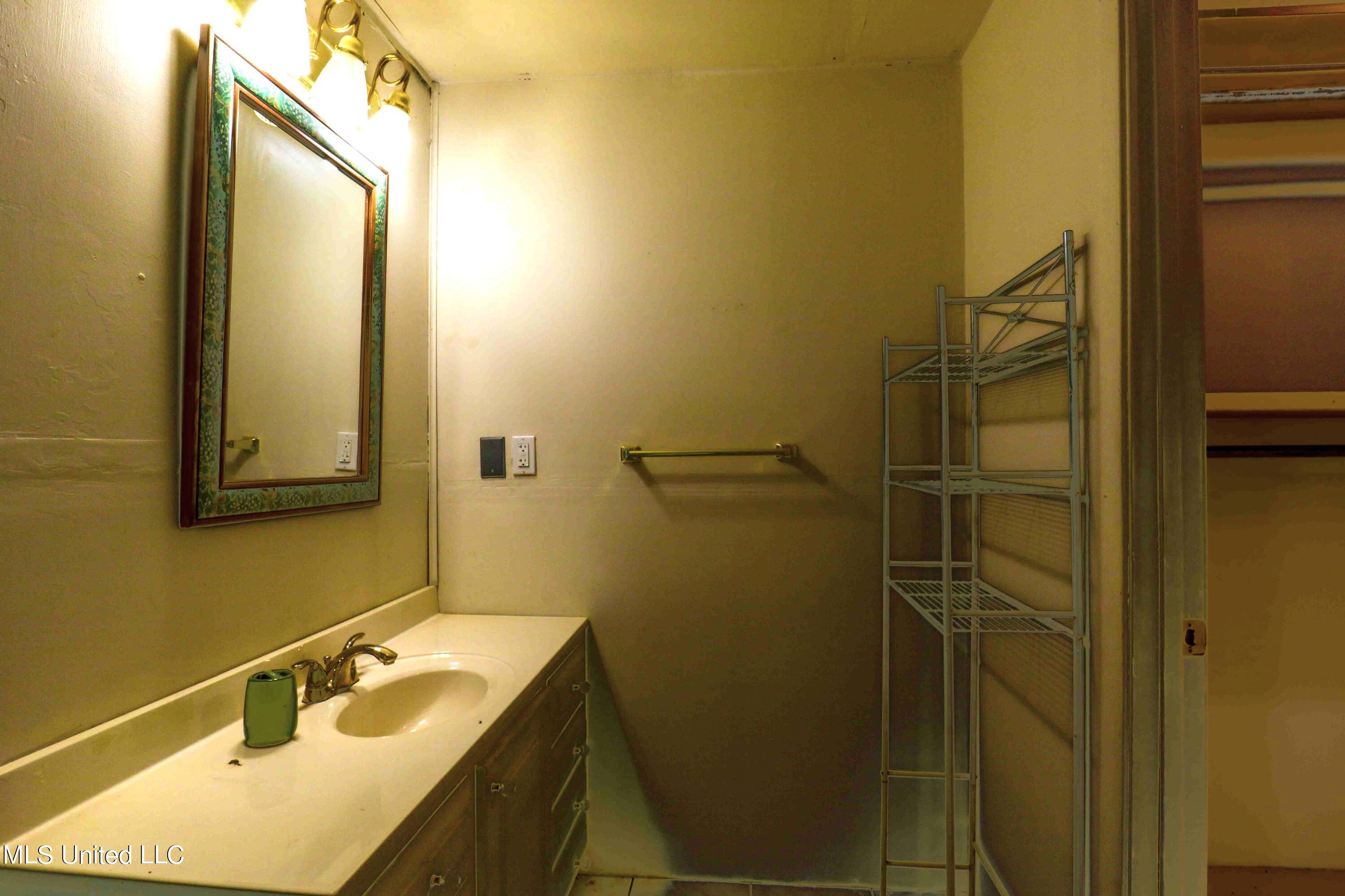 626 H B Smith Road Magee, MS 39111 - Photo 23 of 23 626_HBSmithRd_Updates-12