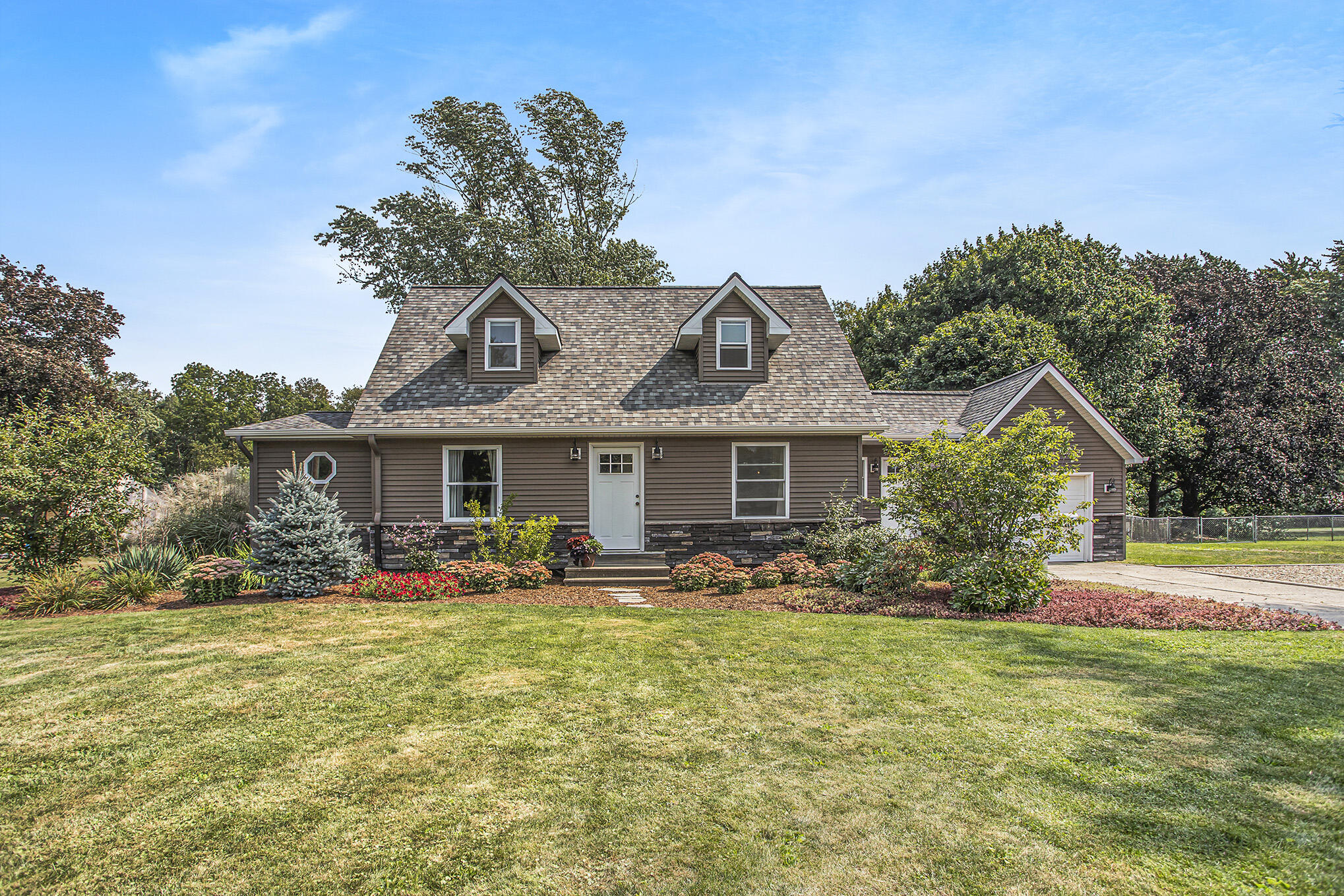 1360 Nichols Road Kalamazoo, MI 49006 - Photo 1 of 23 _MG_9832