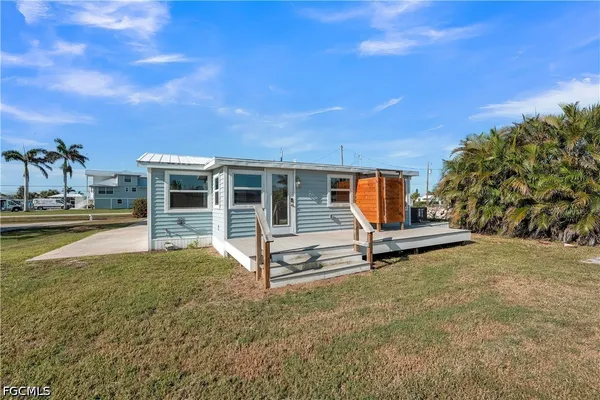 $1,850 | 2880 Eighth Avenue, St. James City, FL 33956