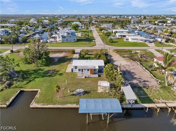 $1,850 | 2880 Eighth Avenue, St. James City, FL 33956