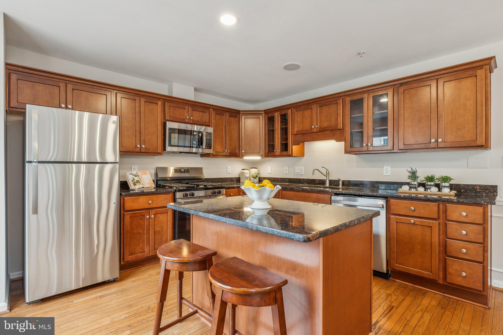 309 Ridgepoint Place Gaithersburg, MD 20878 - Photo 13 of 39 Gallery Image 13
