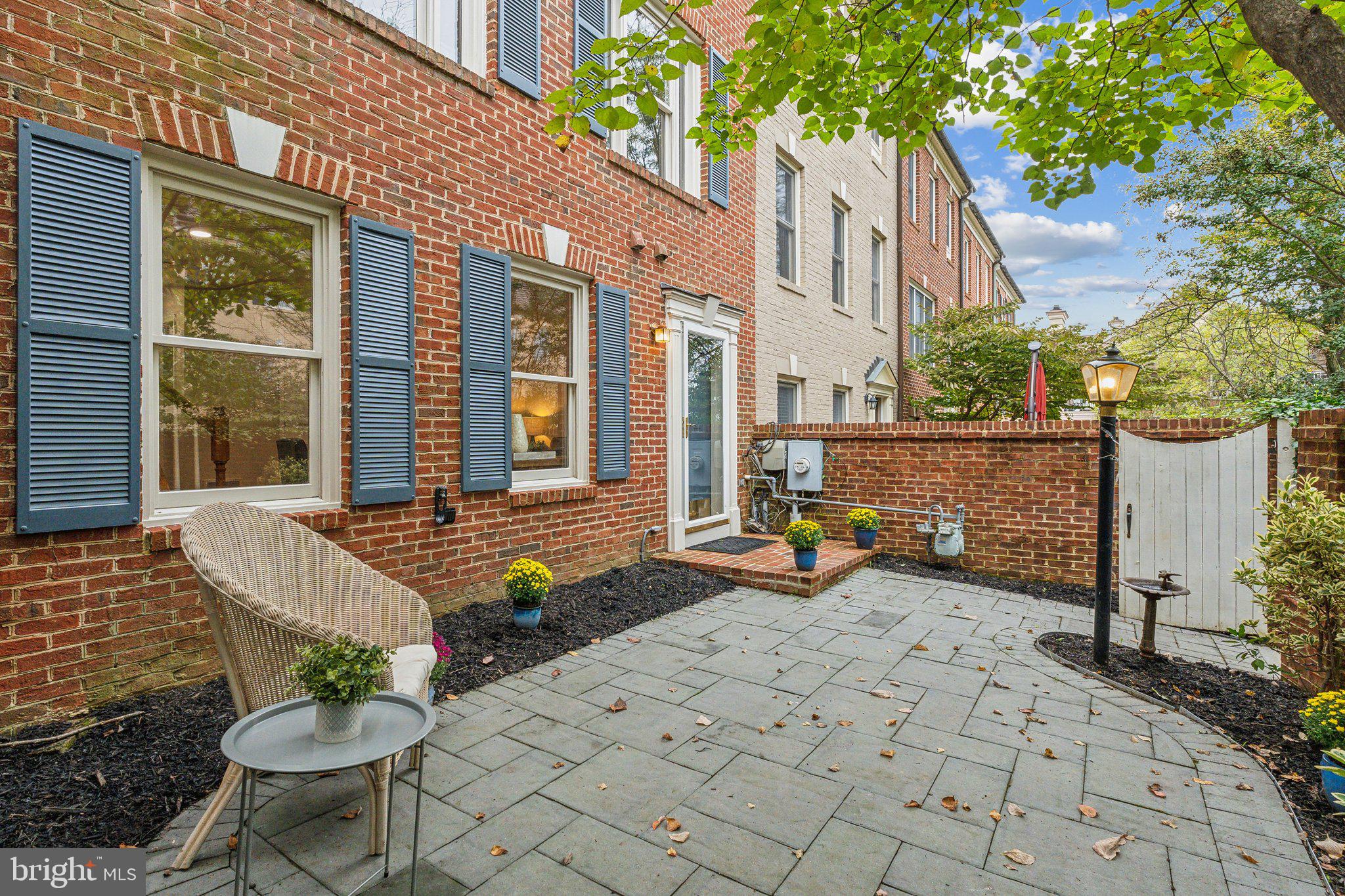 309 Ridgepoint Place Gaithersburg, MD 20878 - Photo 38 of 39 Gallery Image 38