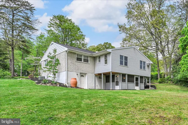 $347,500 | 217 Seidel Street, Reading, PA 19606