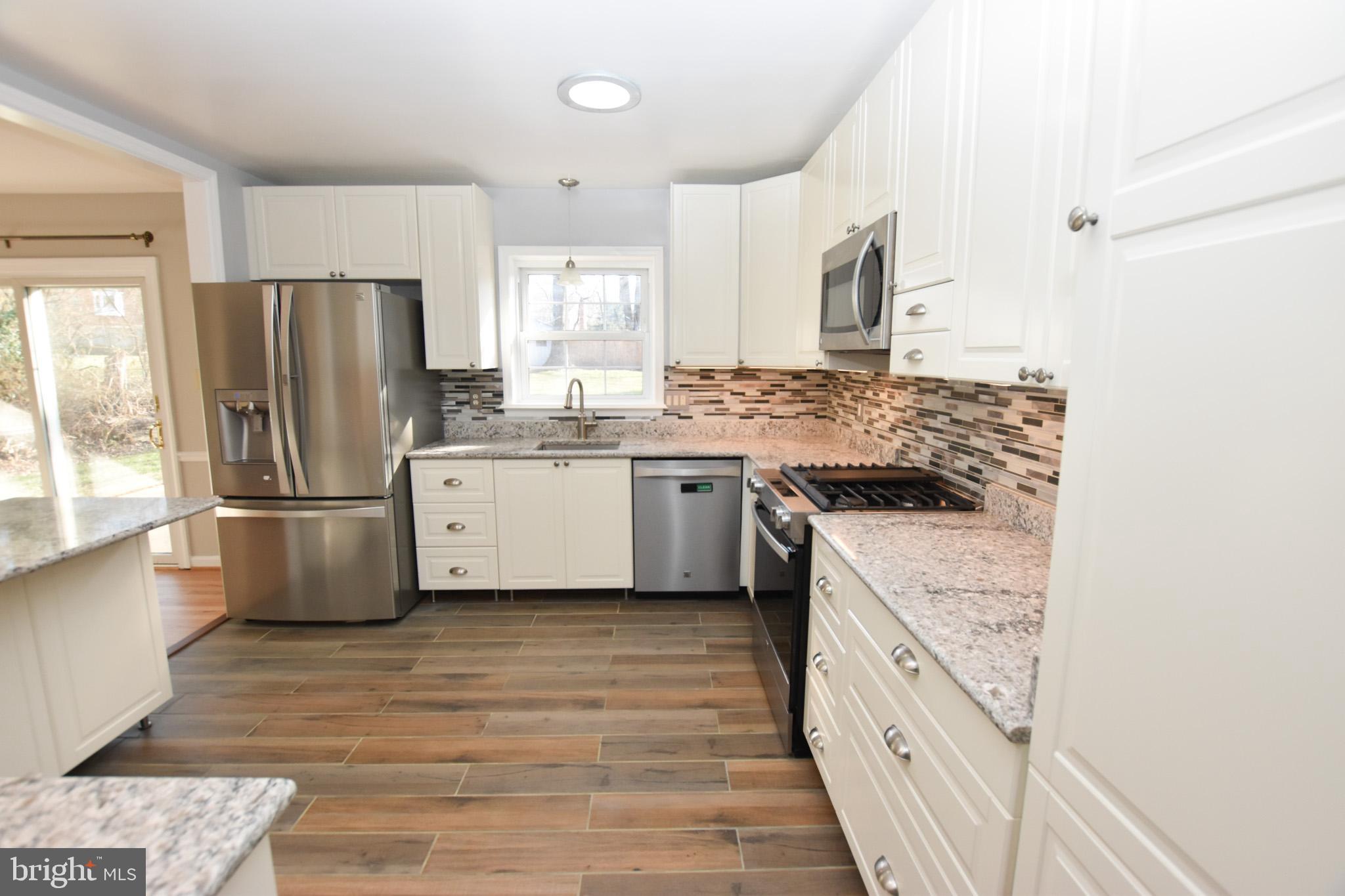 2849 Hunter Road Fairfax, VA 22031 - Photo 11 of 35 Gallery Image 11