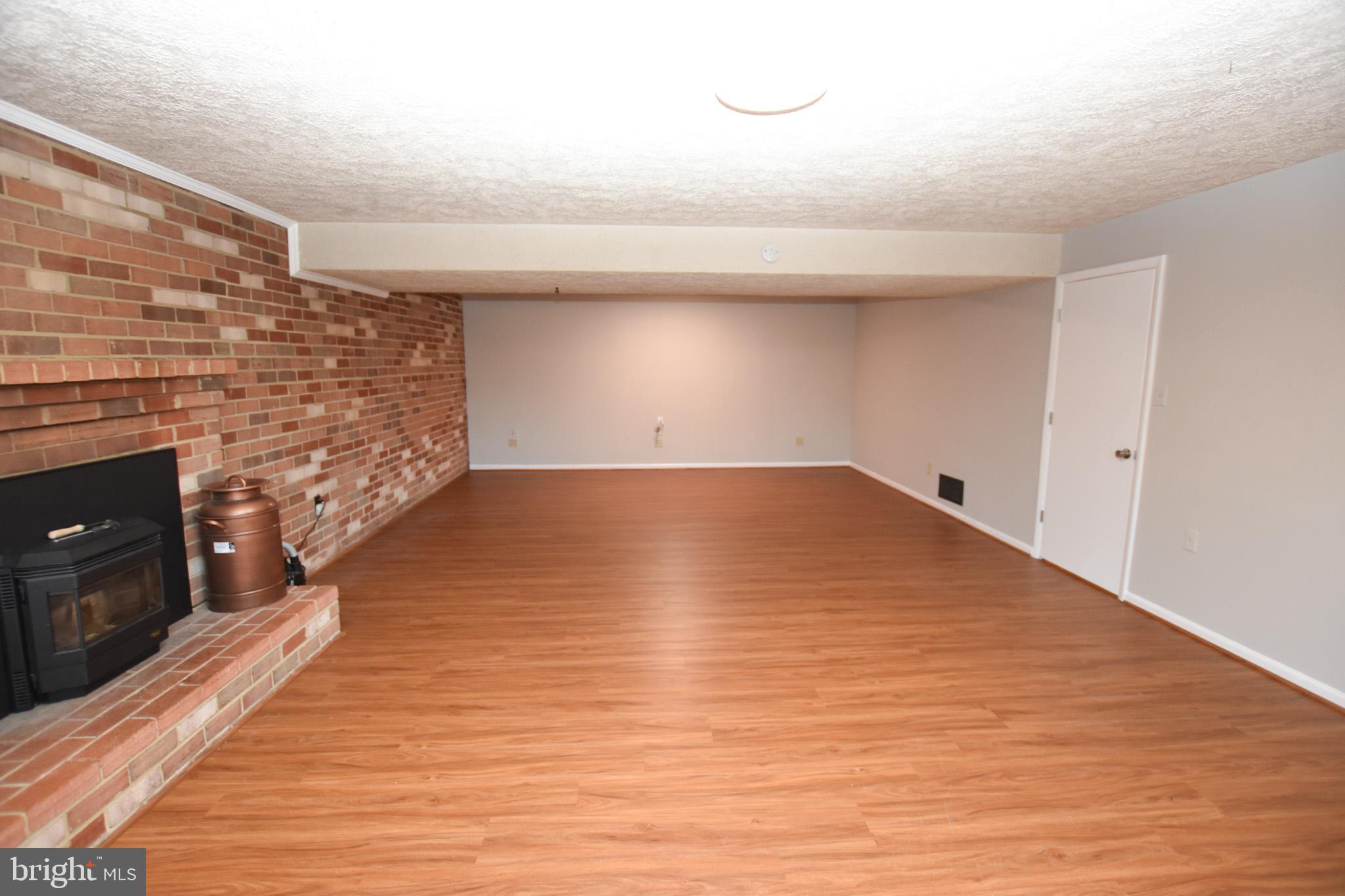 2849 Hunter Road Fairfax, VA 22031 - Photo 27 of 35 Gallery Image 27