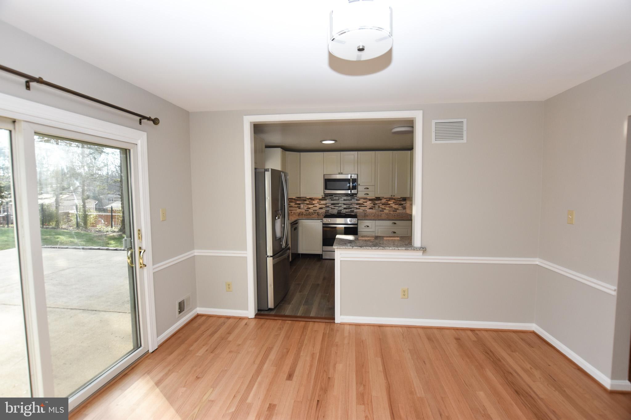 2849 Hunter Road Fairfax, VA 22031 - Photo 9 of 35 Gallery Image 9