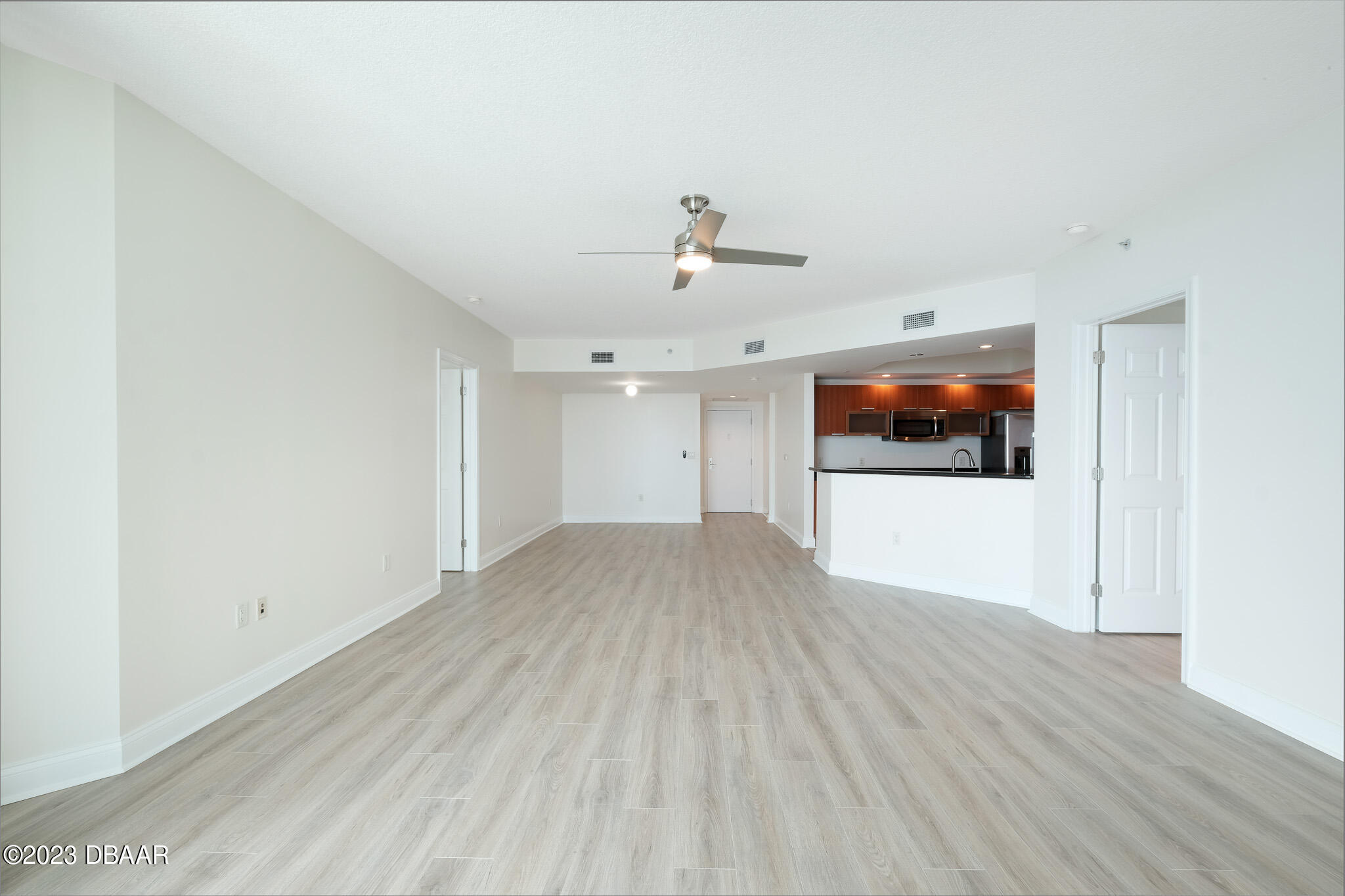241 Riverside Drive, Unit 1006 Daytona Beach, FL 32117 - Photo 14 of 43 living area