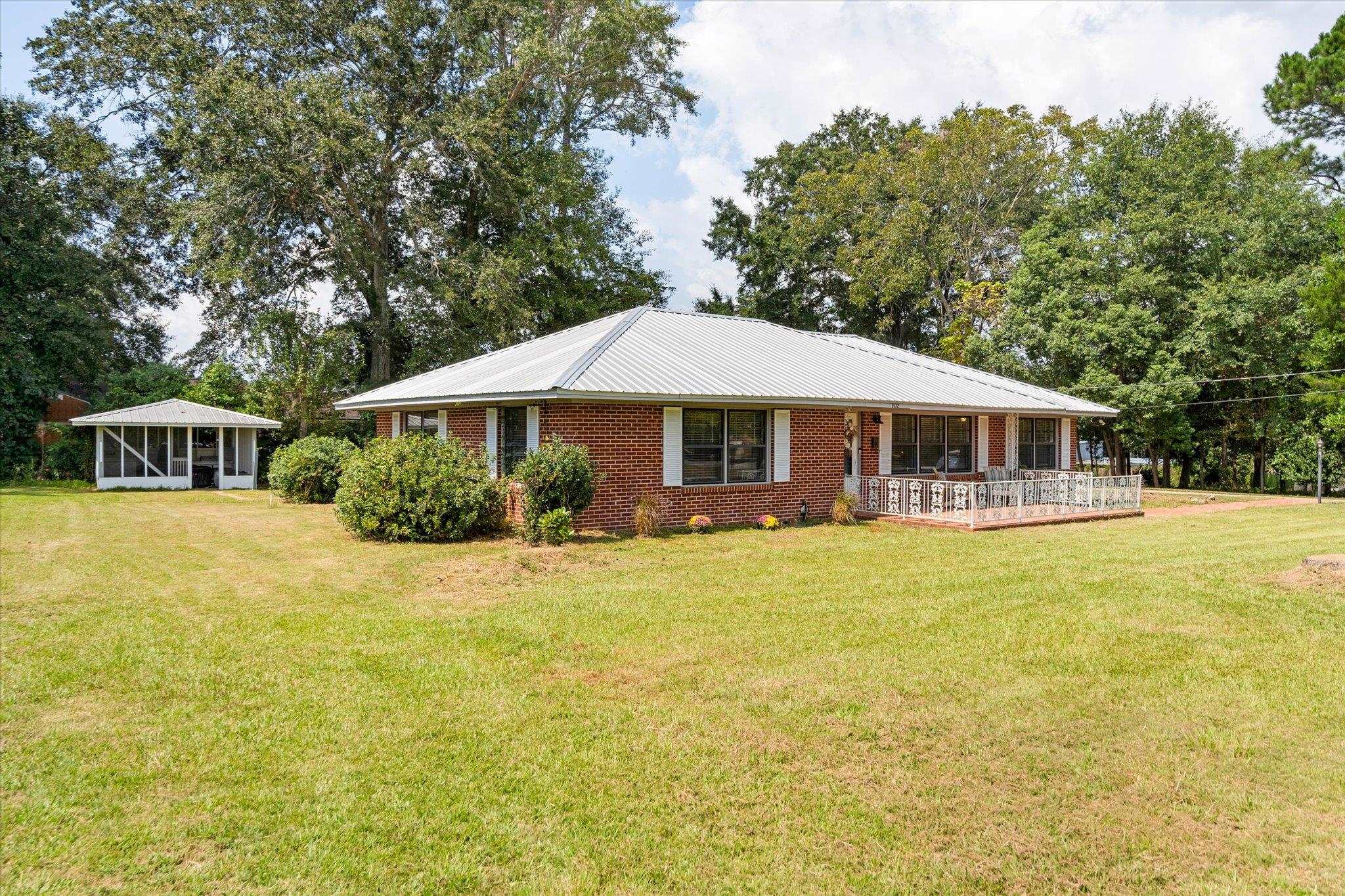 102 Tatom Avenue Atmore, AL 36502 - Photo 25 of 28