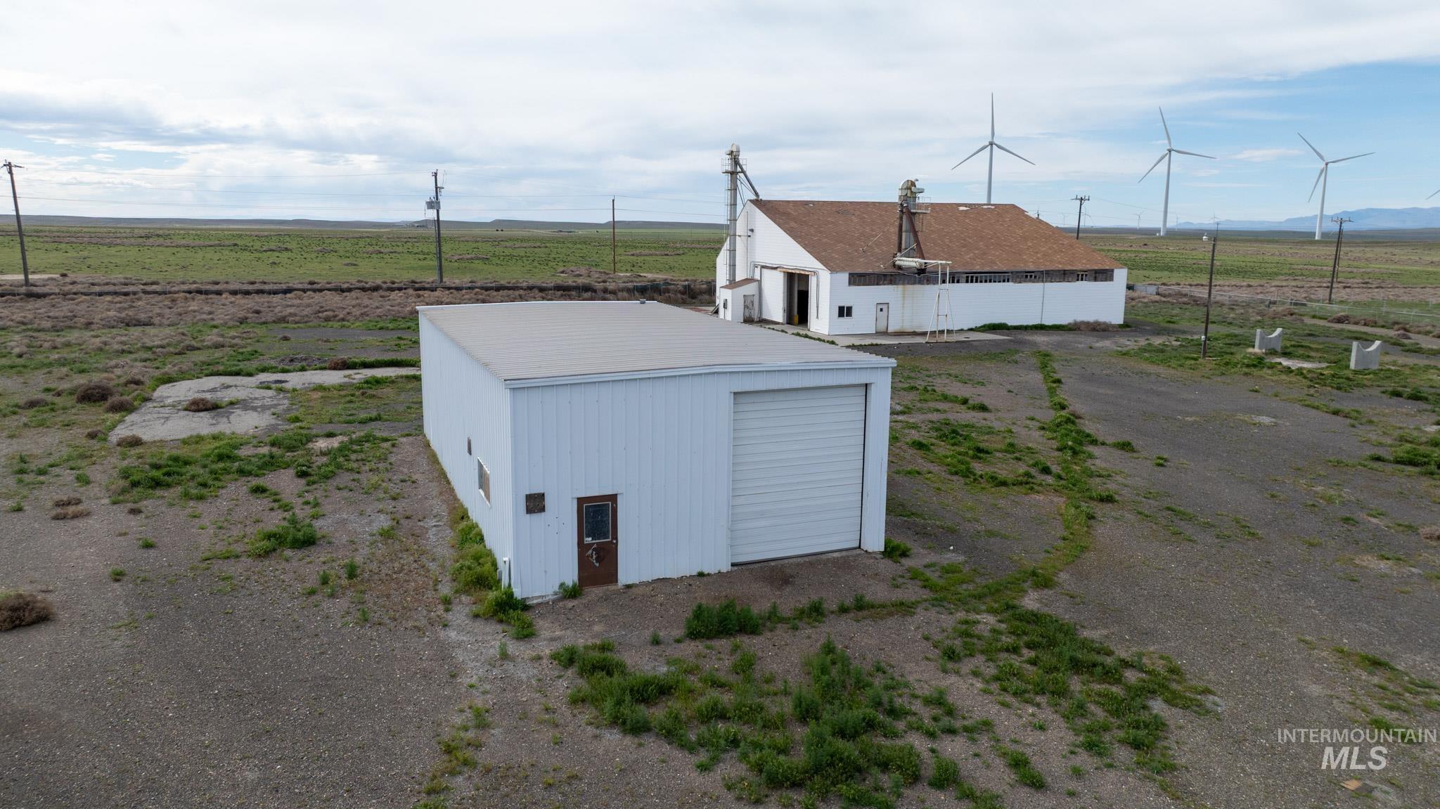 5375 North 300 East Hagerman, ID 83332 - Photo 4 of 23