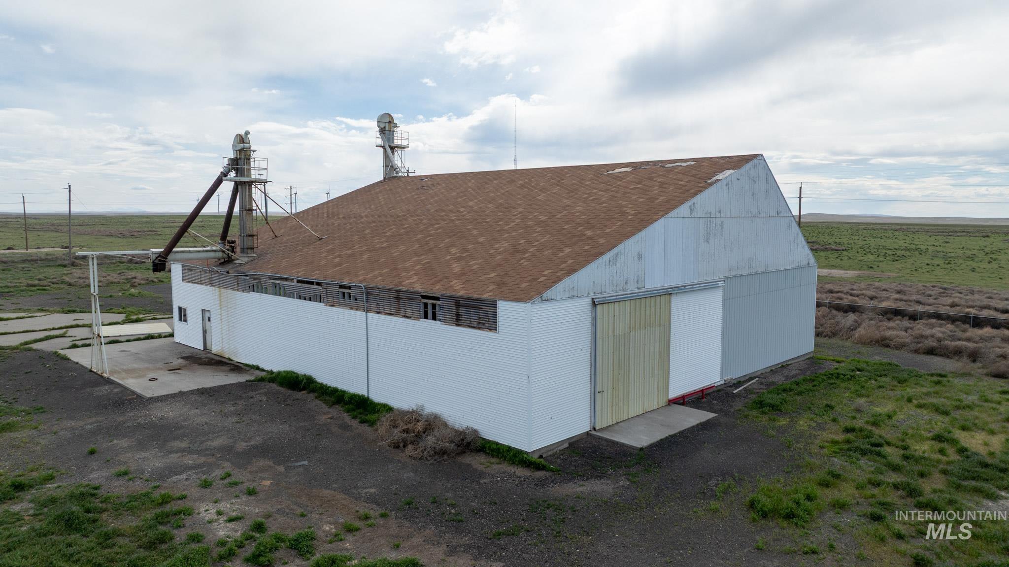 5375 North 300 East Hagerman, ID 83332 - Photo 10 of 23