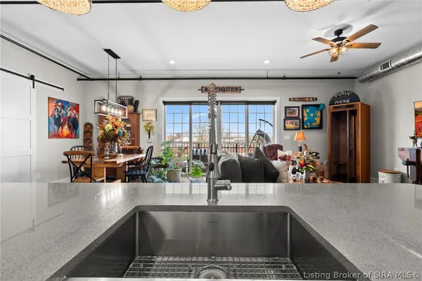 $337,000 | 238 Mulberry Street, Jeffersonville, IN 47130