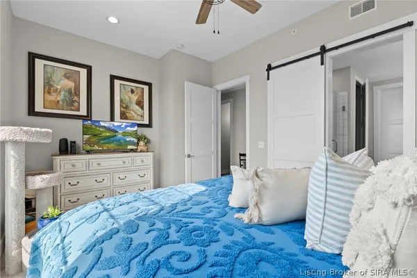 $337,000 | 238 Mulberry Street, Jeffersonville, IN 47130