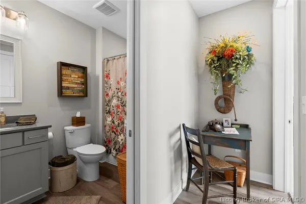 $337,000 | 238 Mulberry Street, Jeffersonville, IN 47130