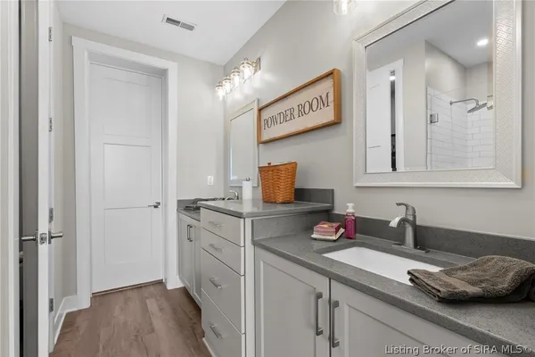 $337,000 | 238 Mulberry Street, Jeffersonville, IN 47130