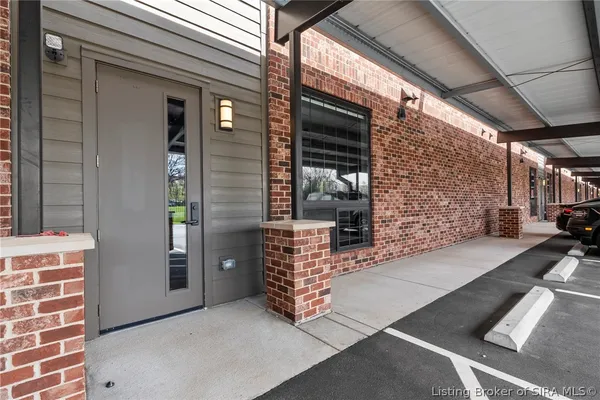 $337,000 | 238 Mulberry Street, Jeffersonville, IN 47130