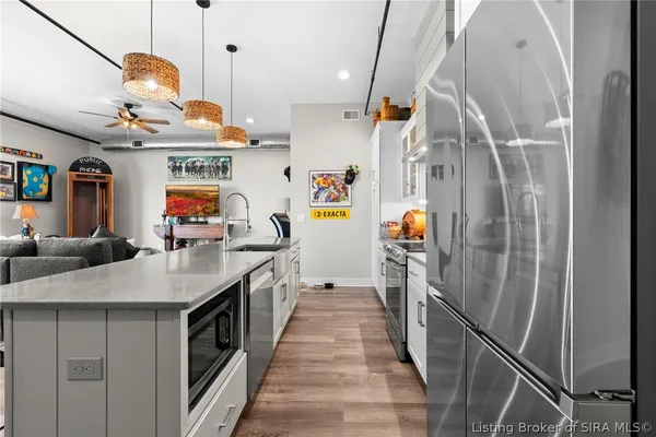 $337,000 | 238 Mulberry Street, Jeffersonville, IN 47130