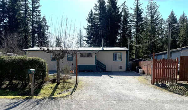 $275,000 | 6245 Laurel Place, Maple Falls, WA 98266