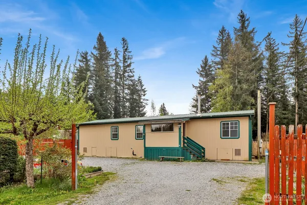 $275,000 | 6245 Laurel Place, Maple Falls, WA 98266
