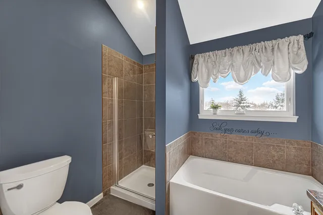 $679,900 | 1008 Asbury Drive, Aurora, IL 60502