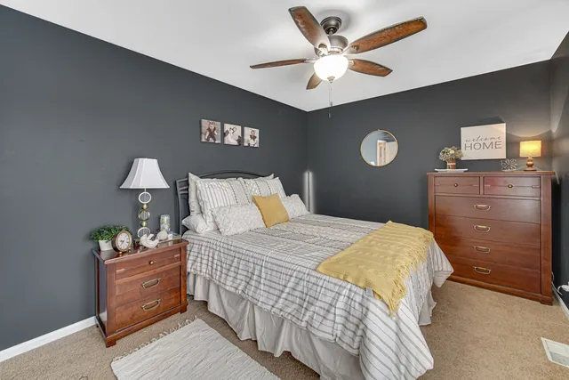 $679,900 | 1008 Asbury Drive, Aurora, IL 60502