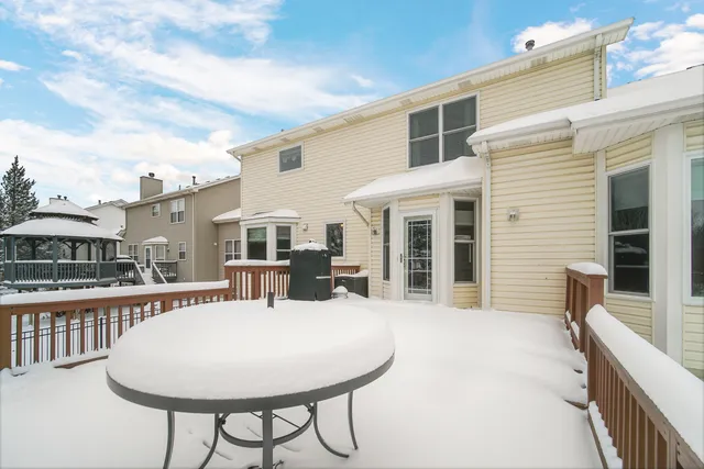 $679,900 | 1008 Asbury Drive, Aurora, IL 60502