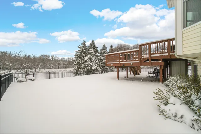 $679,900 | 1008 Asbury Drive, Aurora, IL 60502