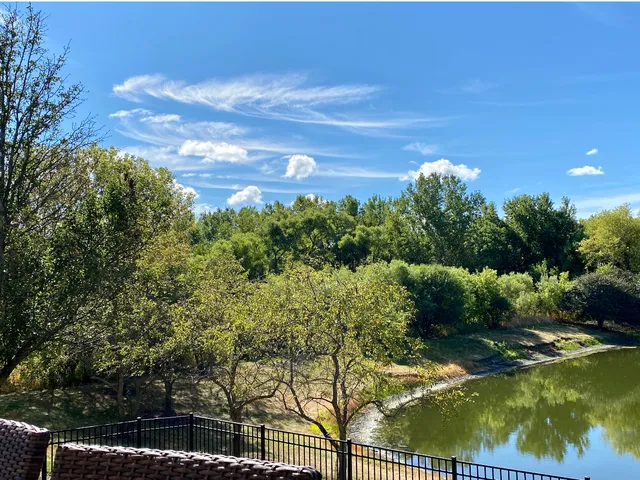 $679,900 | 1008 Asbury Drive, Aurora, IL 60502