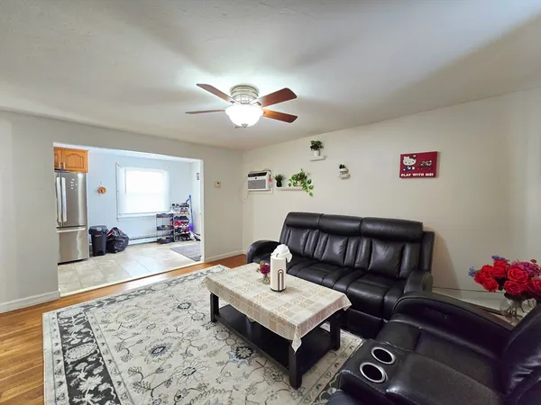 $3,250 | 296 St Nicholas Avenue, Worcester, MA 01606