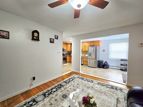 $3,250 | 296 St Nicholas Avenue, Worcester, MA 01606