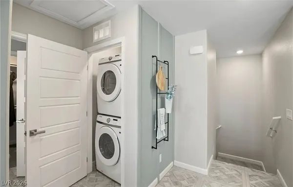 $1,895 | 4258 Vivenda Street, Unit 1, Las Vegas, NV 89115