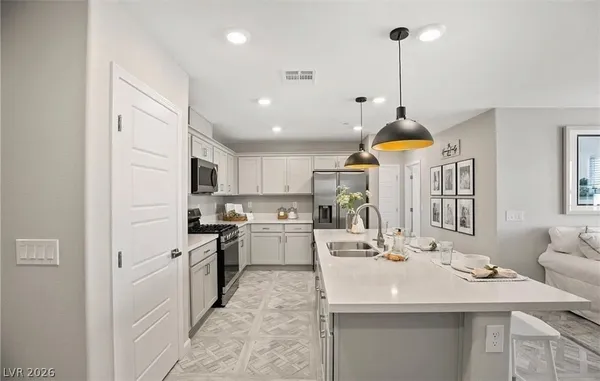 $1,895 | 4258 Vivenda Street, Unit 1, Las Vegas, NV 89115