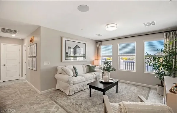 $1,895 | 4258 Vivenda Street, Unit 1, Las Vegas, NV 89115