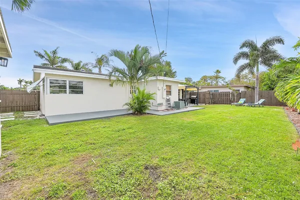 $619,000 | 1029 Southeast 14th Street, Deerfield Beach, FL 33441