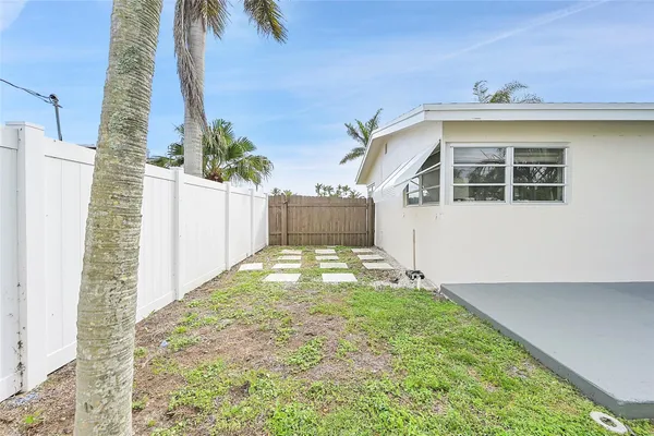 $619,000 | 1029 Southeast 14th Street, Deerfield Beach, FL 33441