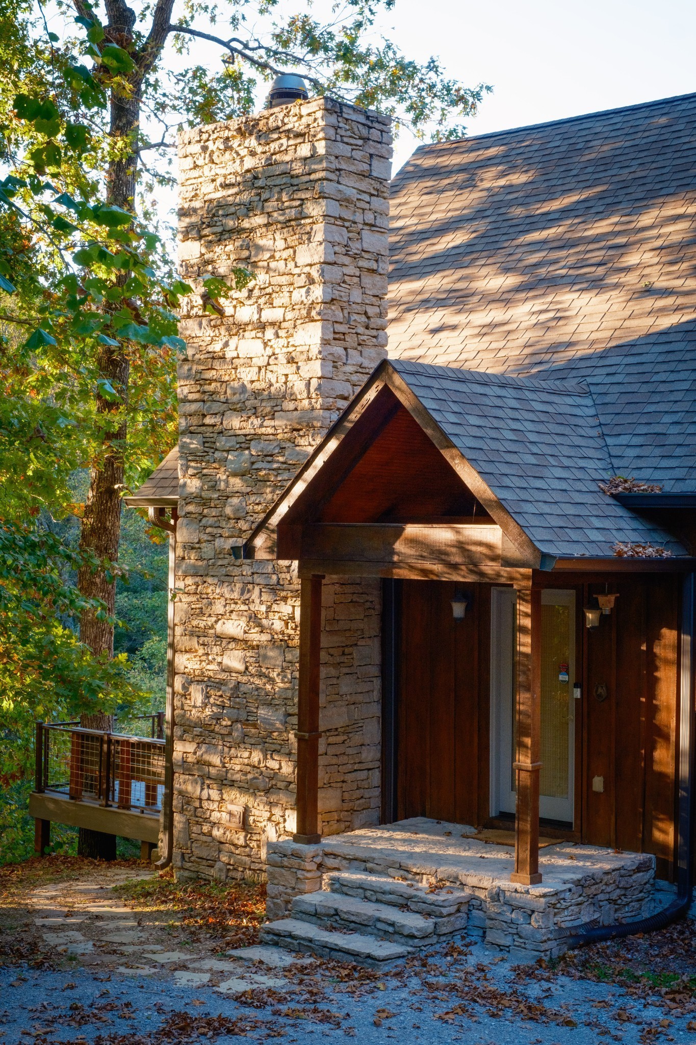 170 Warriors Path Road Summertown, TN 38483 - Photo 8 of 69 a front view of a house